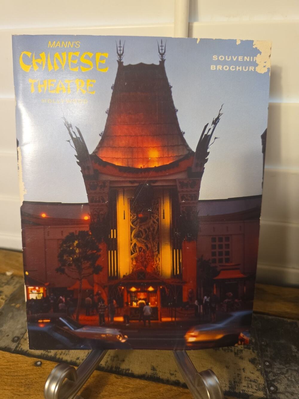 Mann's Chinese Theatre Hollywood Souvenir Brochure